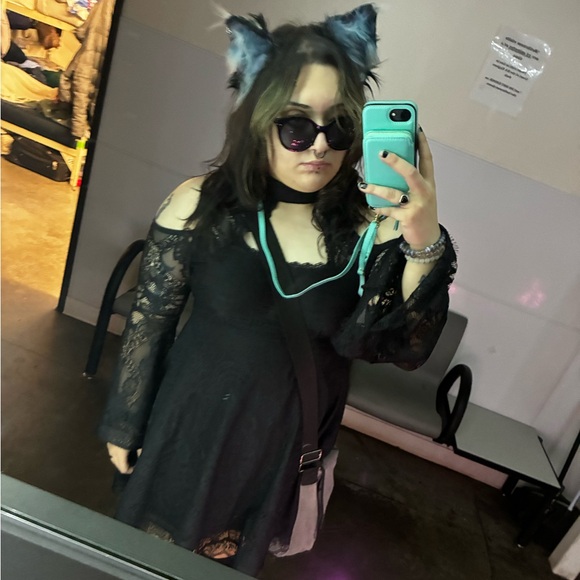 Meet your Posher, Samantha - Picture 3 of 4